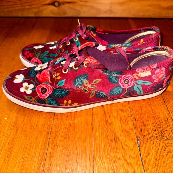 Keds X Rifle Paper Co Red Velvet Floral Garden Sneakers Excellent condition - Picture 5 of 7